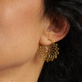 Flower earrings